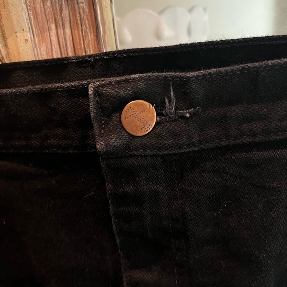 Wrangler Mens Vintage Black Relaxed Jeans Size 40x34 - Picture 3 of 5